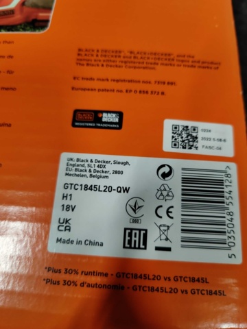 1213352-6 Häcksax Black & Decker GTC1845L20-QW 18V