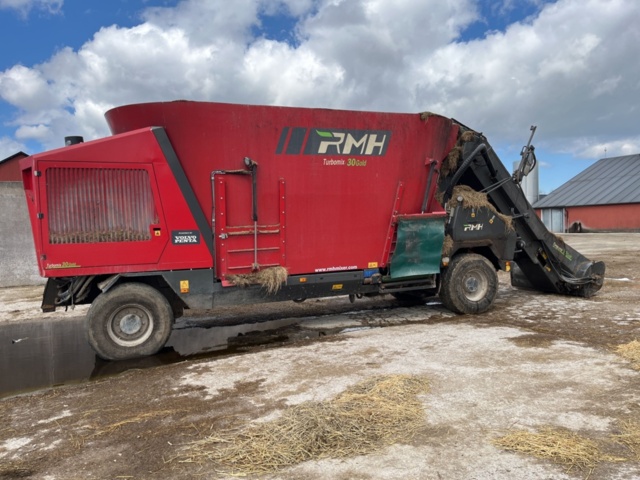 1191407-24 Full feed wagon mixer - RMH Turbomix 30 Gold