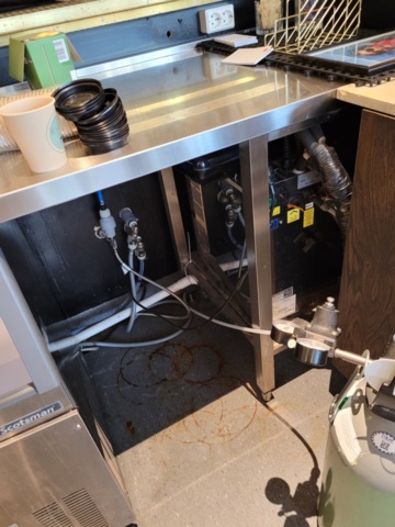 1179806-2 Relief bench