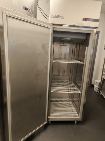 1129412-6 Freezer Coldline A70/1BE