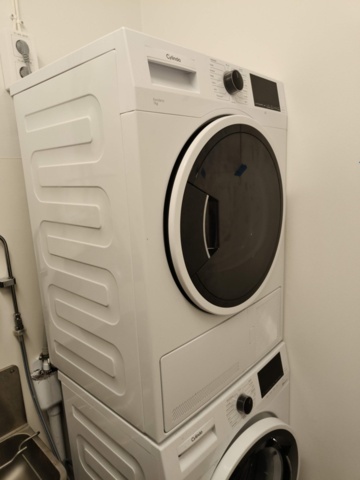 1129420-3 Washing machine & tumble dryer Cylinda