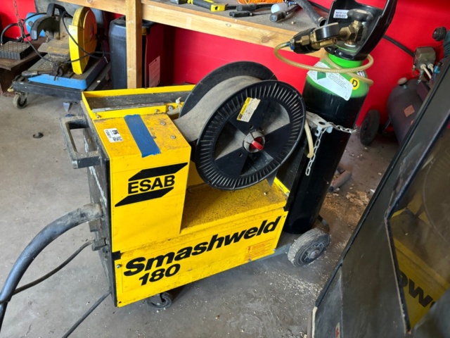 1134611-1 ESAB Smashweld 180 Migweld.