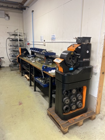Cutting machine Hydroscan & crimping machine H24D with tools and ...