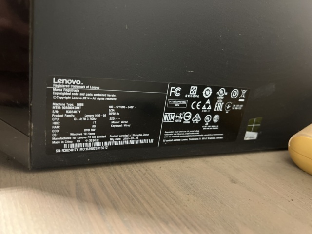 1178829-14 Desktop computer with 5 computer monitors