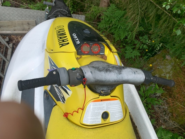 1134583-4 Yamaha GP760 WaveRunner vattenskoter