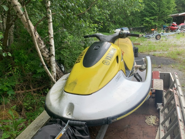 1134583-3 Yamaha GP760 WaveRunner vattenskoter