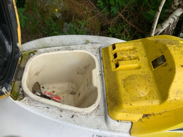 1134583-18 Yamaha GP760 WaveRunner vattenskoter