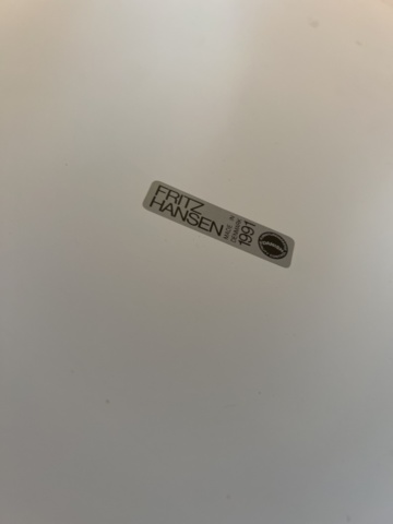 1178839-6 Collection with tables & chairs - Fritz Hansen