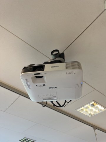 1178844-1 Projector, screen, microphone & speakers and more - Epson EB-2265U