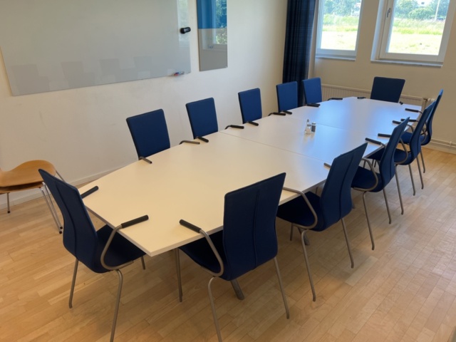 1178845-10 Samling med konferensmöbler - EFG