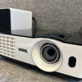 1153447-2 Projector BenQ &amp; speakers