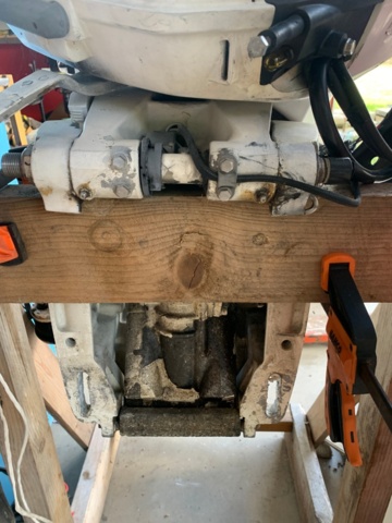 1134626-16 Boat engine Johnson V6 150hp