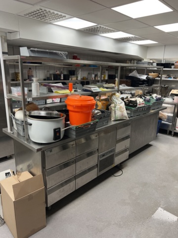 982774-1 Cooling benches 2 pcs with work surface and shelf - Novameta 2021