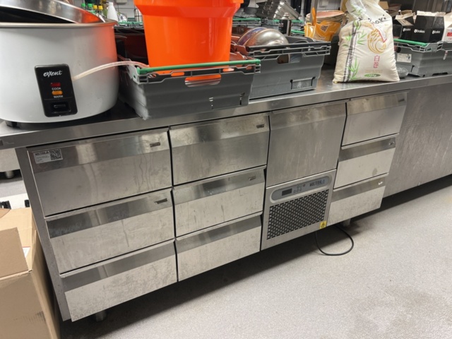 982774-2 Cooling benches 2 pcs with work surface and shelf - Novameta 2021