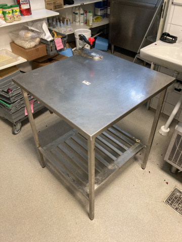 1200375-1 Relief bench