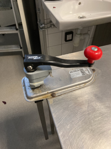 1200375-4 Relief bench