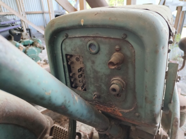 1129447-19 Veteran tractor Volvo BM10 Repair object