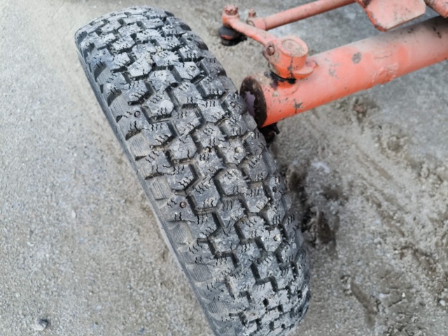 1129449-10 Vintage tractor Volvo T22 - 1949 Repair object