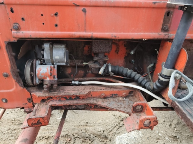 1129449-17 Vintage tractor Volvo T22 - 1949 Repair object