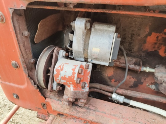 1129449-18 Vintage tractor Volvo T22 - 1949 Repair object