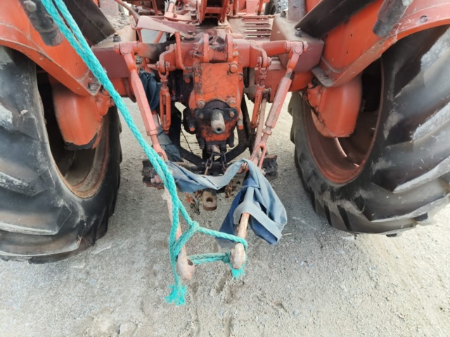 1129449-26 Vintage tractor Volvo T22 - 1949 Repair object