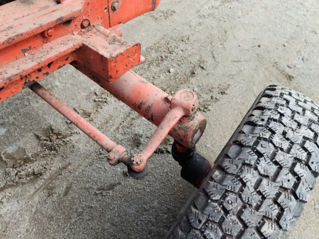 1129449-41 Vintage tractor Volvo T22 - 1949 Repair object