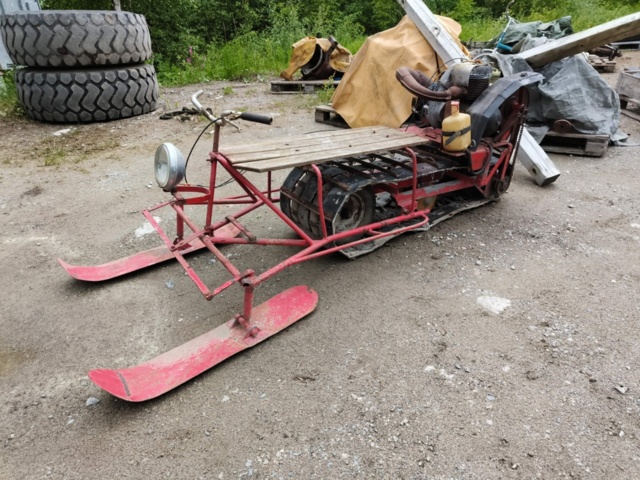 1129459-1 Homemade scooter