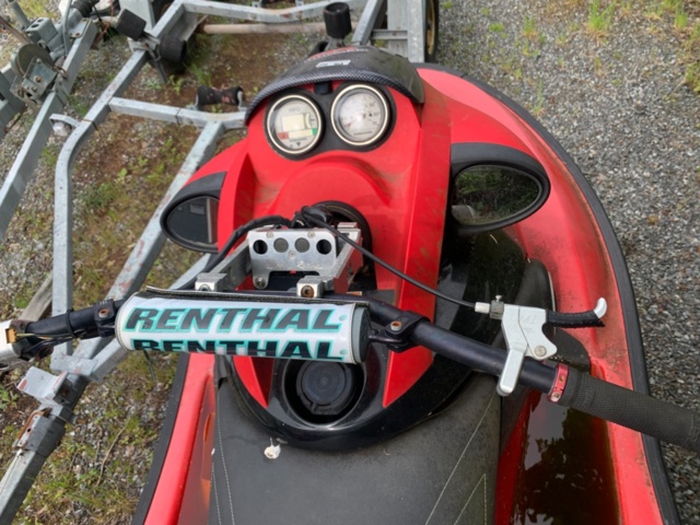 1134584-8 SeaDoo XP 951cc 126hp 2 stroke jet ski
