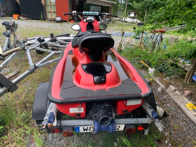 1134584-5 SeaDoo XP 951cc 126hp 2 stroke jet ski