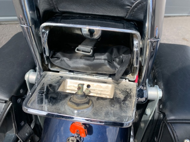 1214582-44 Yamaha XV750 Virago -1992