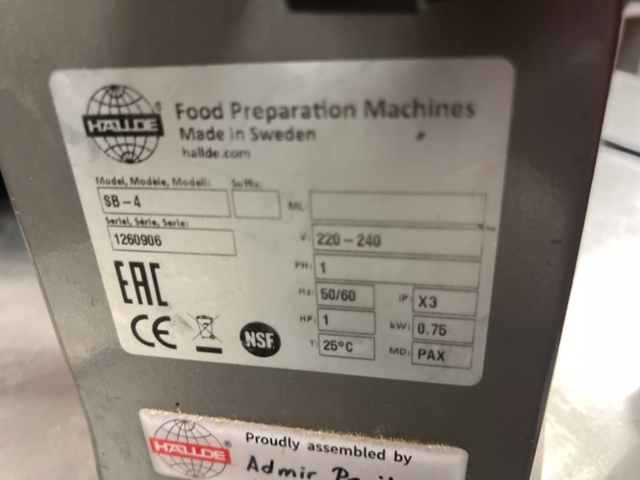 1177815-5 Mixer with accessories Hällde SB-4