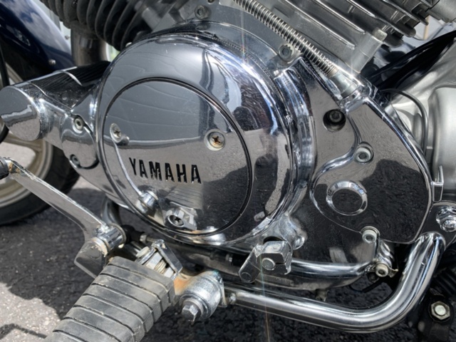 1214582-27 Yamaha XV750 Virago -1992