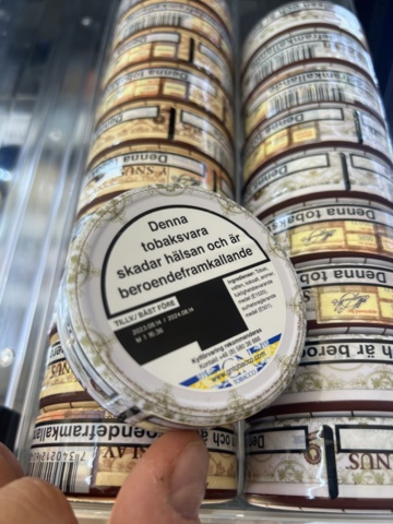 1178868-13 Tobacco lot - Snuff, cigarettes & vapes