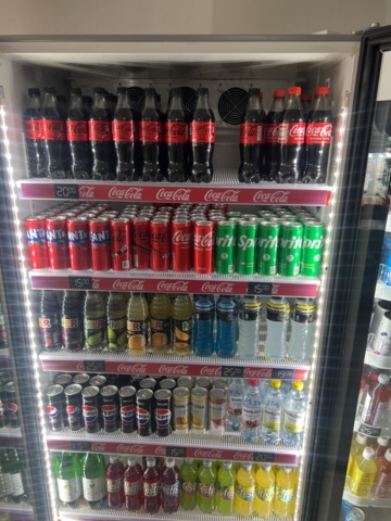 1178870-1 Large batch of food - Energy drinks, chips, sweets and more