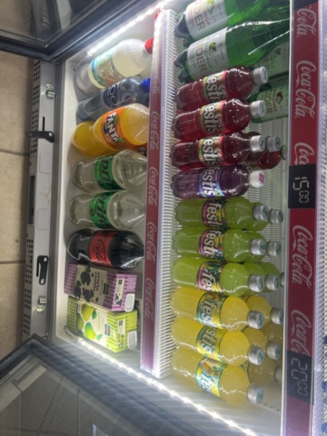 1178870-10 Large batch of food - Energy drinks, chips, sweets and more