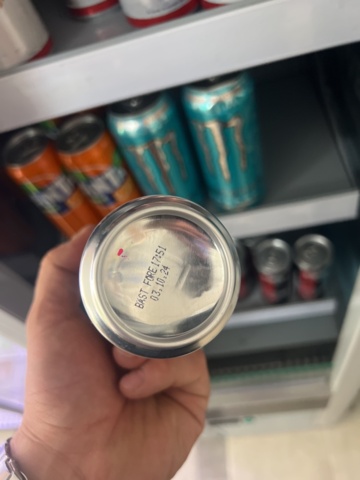 1178870-29 Large batch of food - Energy drinks, chips, sweets and more