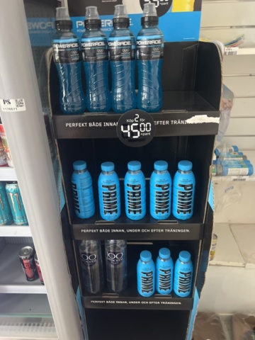 1178870-30 Large batch of food - Energy drinks, chips, sweets and more