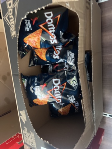 1178870-49 Large batch of food - Energy drinks, chips, sweets and more