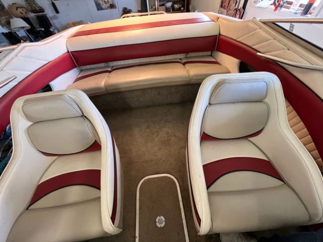 1208922-10 Motorboat Bayliner capri ss 1995 mercruiser 4.3 bravo one gen 2