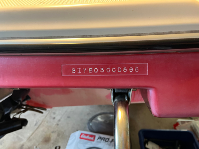 1208922-17 Motorboat Bayliner capri ss 1995 mercruiser 4.3 bravo one gen 2