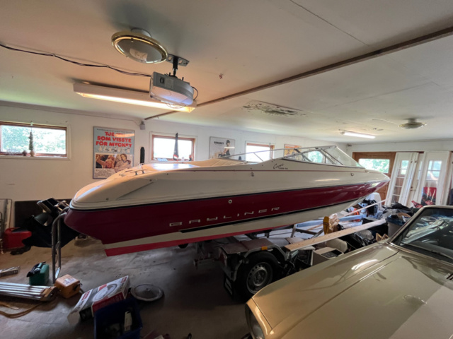 1208922-19 Motorboat Bayliner capri ss 1995 mercruiser 4.3 bravo one gen 2