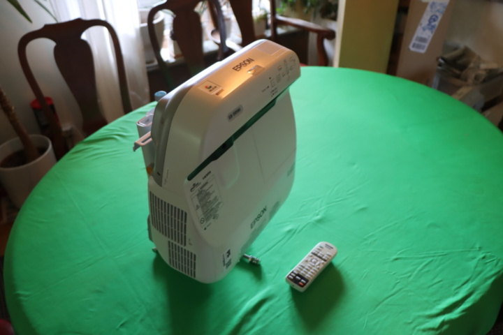 1173696-8 Projector Epson EB-595Wi