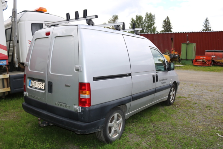 1211112-4 Peugeot Expert Van -2005