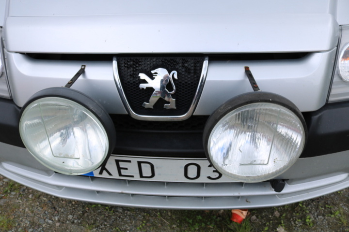 1211112-9 Peugeot Expert Van -2005