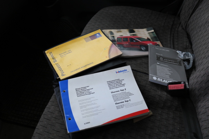 1211112-56 Peugeot Expert Van -2005