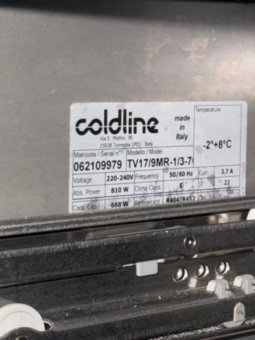 1153489-2 Kylbänk Coldline TV 17/9mr, 9st draglådor, salladsränna