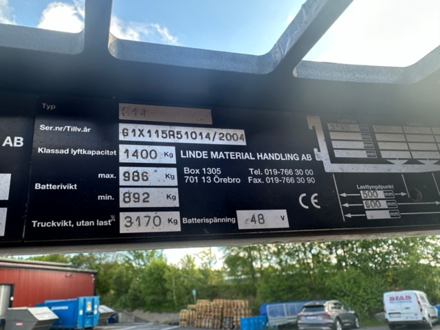 1215462-29 Reach truck, Linde R14, 2004