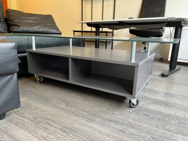 1215458-10 Collection of furniture