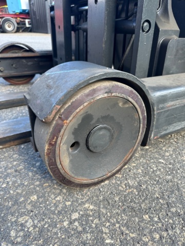 1215462-23 Reach truck, Linde R14, 2004