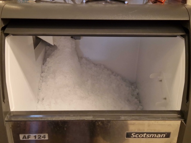 1153538-4 Ice machine Scotsman AF 124